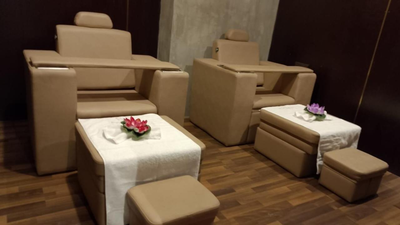 Hotel Noorjahan Grand Sylhet Dış mekan fotoğraf