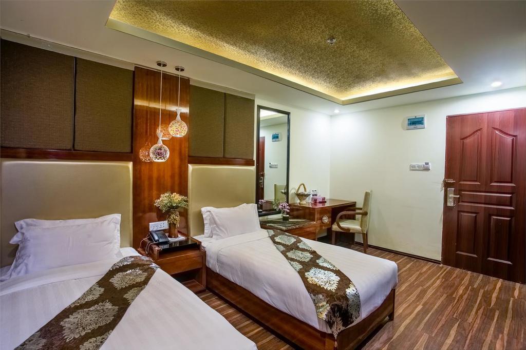 Hotel Noorjahan Grand Sylhet Dış mekan fotoğraf