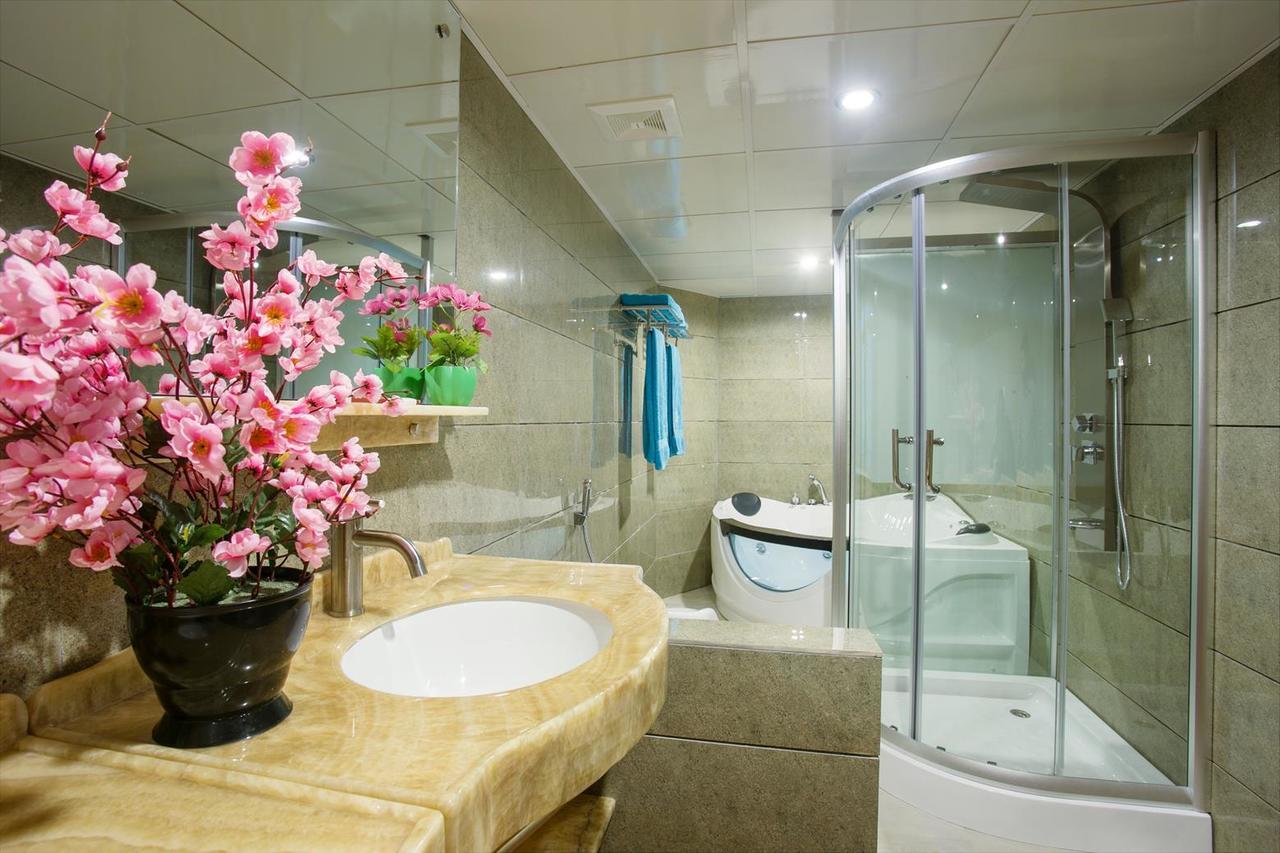 Hotel Noorjahan Grand Sylhet Dış mekan fotoğraf