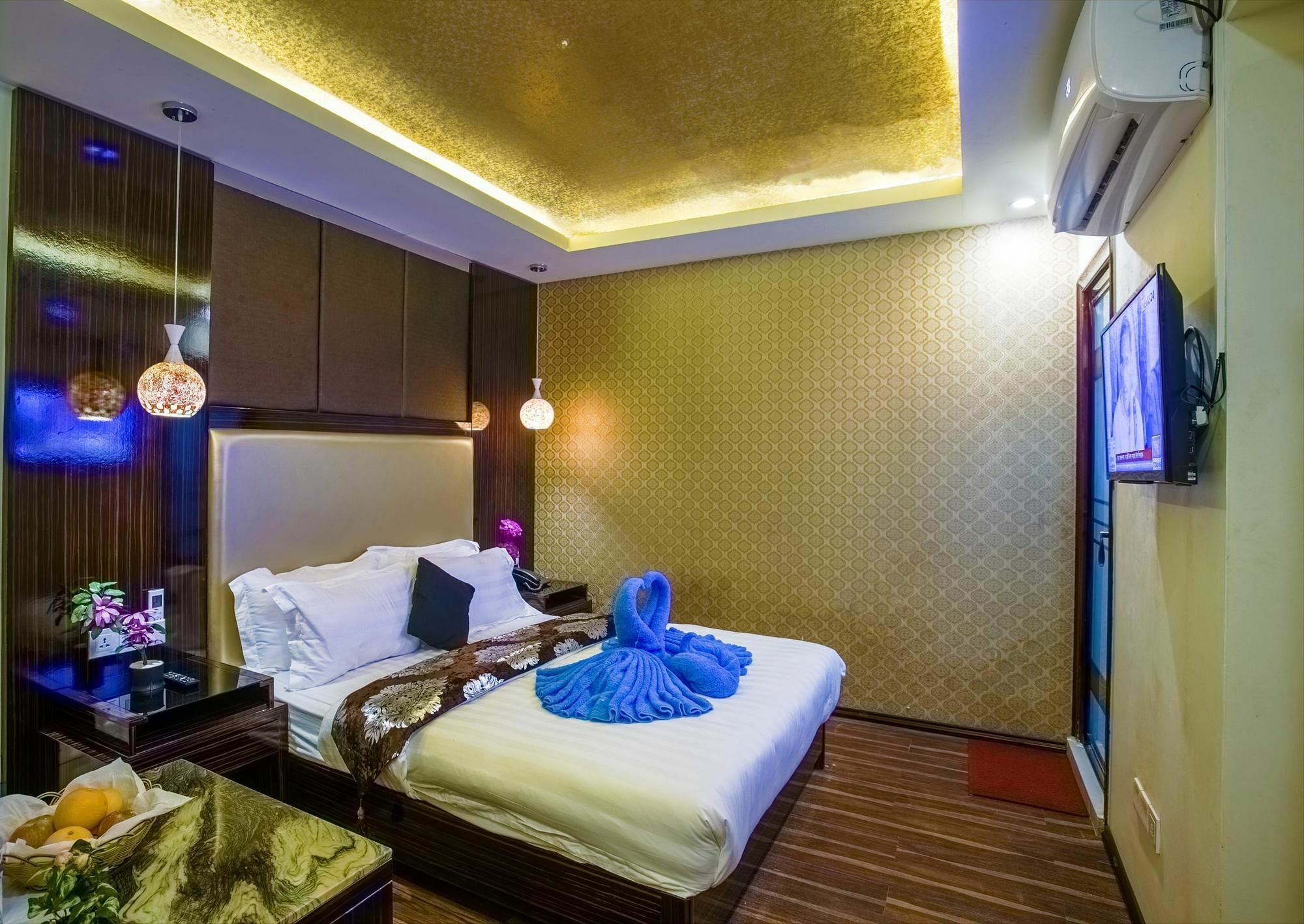 Hotel Noorjahan Grand Sylhet Dış mekan fotoğraf